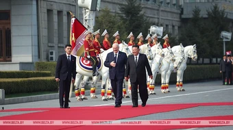 Tổng thống Belarus lần đầu công du Triều Tiên