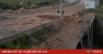 Tổng thống Lebanon: Israel tấn công cầu là "màn dạo đầu" của chiến dịch trên bộ