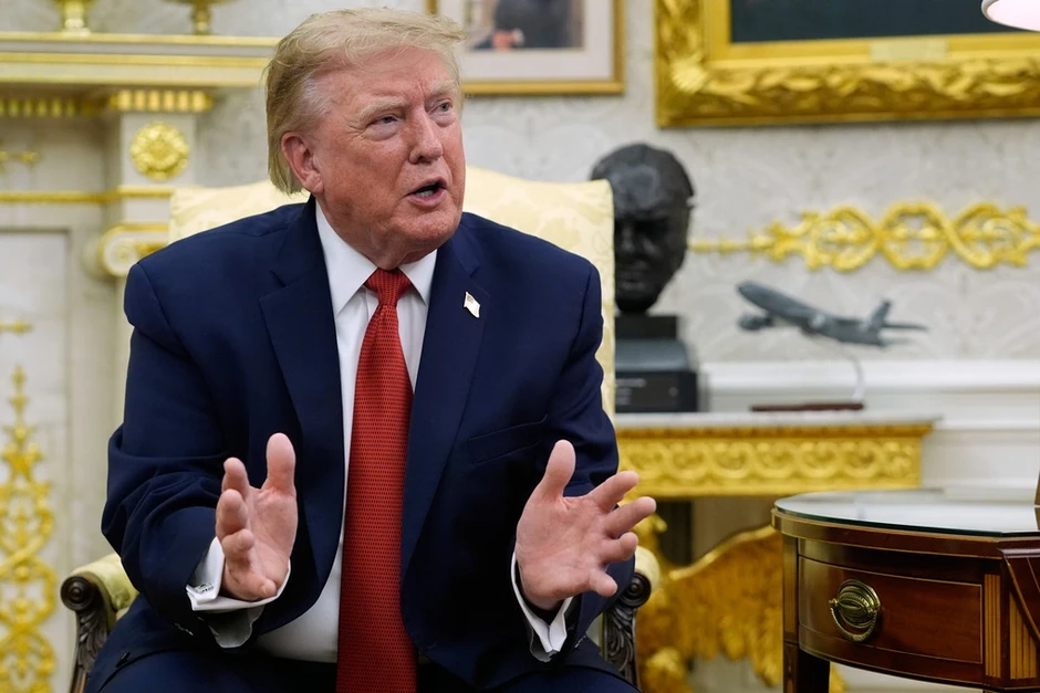 Tổng thống Mỹ cáo buộc CNN 'tung tin giả' về tàu sân bay Lincoln Tổng thống Mỹ cáo buộc CNN 'tung tin giả' về tàu sân bay Lincoln