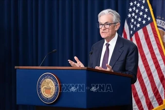 Tổng thống Mỹ tiếp tục cảnh báo sẽ sa thải Chủ tịch Fed Powell