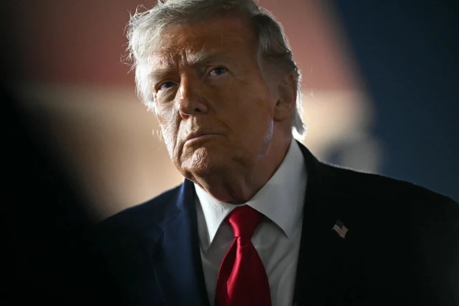 Tổng thống Mỹ Trump: Các tàu thuyền đang bắt đầu di chuyển tự do qua eo biển Hormuz Tổng thống Mỹ Trump: Các tàu thuyền đang bắt đầu di chuyển tự do qua eo biển Hormuz