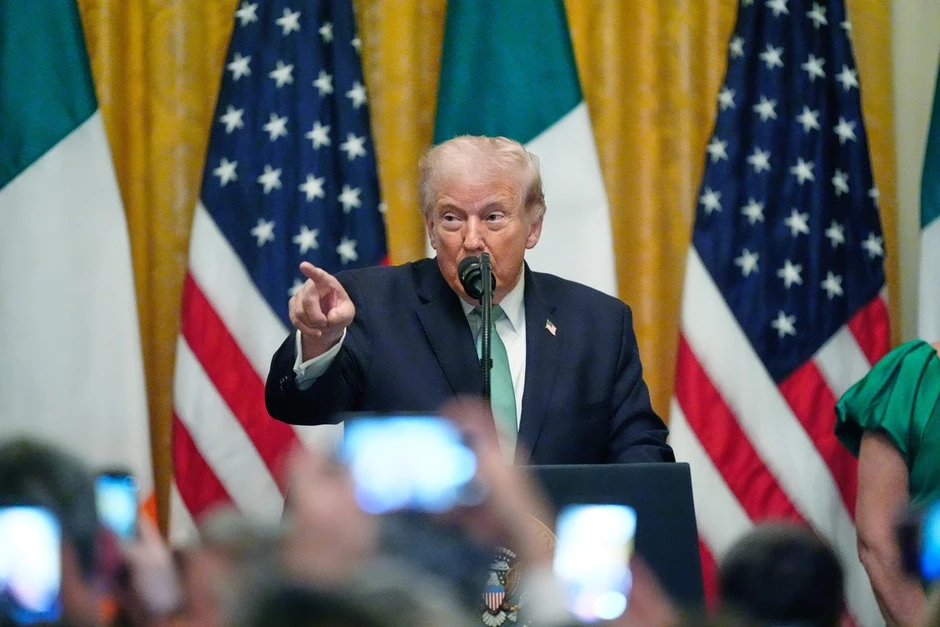 Tổng thống Mỹ Trump chê NATO chỉ là ‘hổ giấy’ Tổng thống Mỹ Trump chê NATO chỉ là ‘hổ giấy’