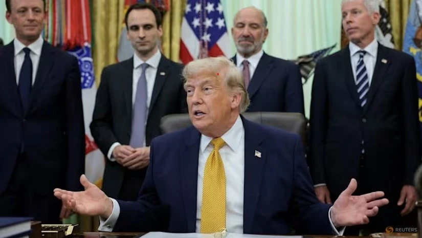 Tổng thống Mỹ Trump chỉ trích ông Starmer sau khi từ chức thủ tướng Anh Tổng thống Mỹ Trump chỉ trích ông Starmer sau khi từ chức thủ tướng Anh