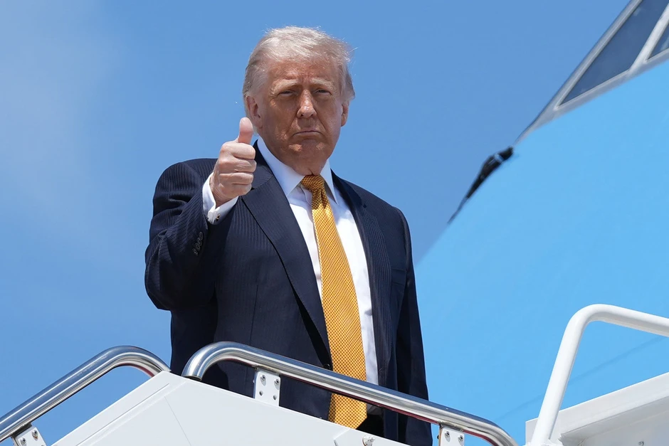 Tổng thống Mỹ Trump lên đường đến Trung Quốc, nói không cần Bắc Kinh giúp trong vấn đề Iran Tổng thống Mỹ Trump lên đường đến Trung Quốc, nói không cần Bắc Kinh giúp trong vấn đề Iran