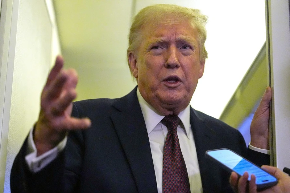 Tổng thống Mỹ Trump nói có thể hoãn thăm Trung Quốc, cảnh báo 'điều rất tồi tệ' với NATO Tổng thống Mỹ Trump nói có thể hoãn thăm Trung Quốc, cảnh báo 'điều rất tồi tệ' với NATO