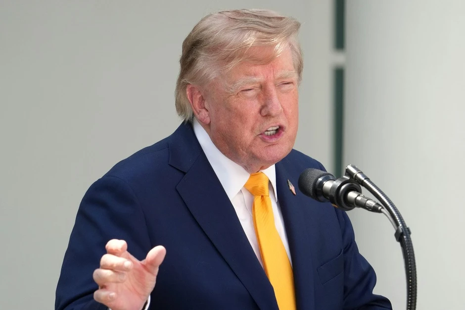 Tổng thống Mỹ Trump nói đã đến lúc ‘Canada nhận bài học’ Tổng thống Mỹ Trump nói đã đến lúc ‘Canada nhận bài học’