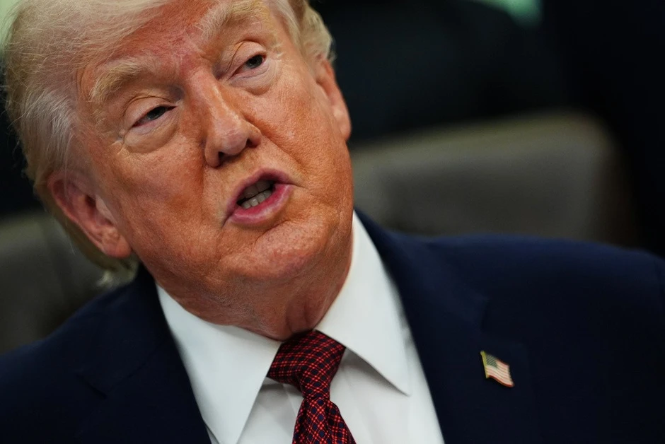 Tổng thống Mỹ Trump nói Iran ‘giở trò một chút’