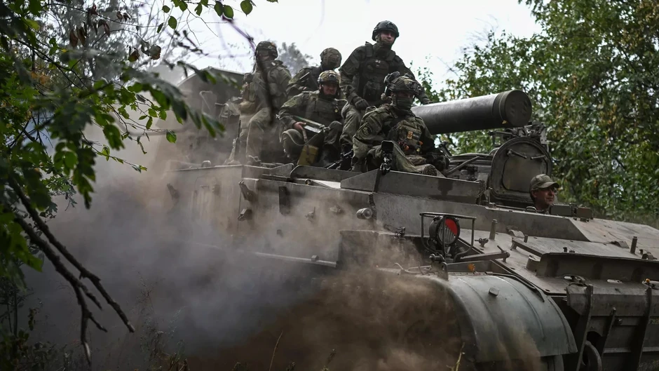Tổng thống Nga tiết lộ đà tiến công kiểm soát vùng chiến lược Donbass Tổng thống Nga tiết lộ đà tiến công kiểm soát vùng chiến lược Donbass