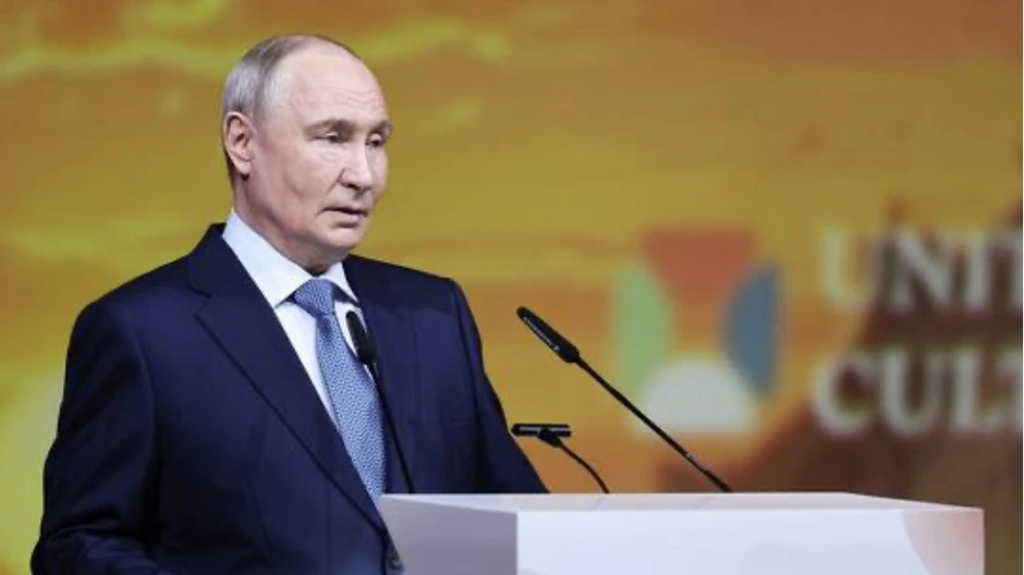 Tổng thống Putin lên tiếng về thông tin Nga sẽ tấn công châu Âu Tổng thống Putin lên tiếng về thông tin Nga sẽ tấn công châu Âu