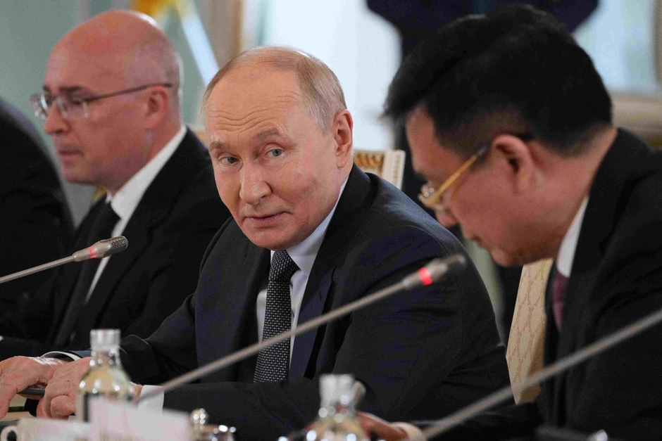 Tổng thống Putin: Nga không hưởng lợi từ cuộc xung đột Mỹ - Iran Tổng thống Putin: Nga không hưởng lợi từ cuộc xung đột Mỹ - Iran