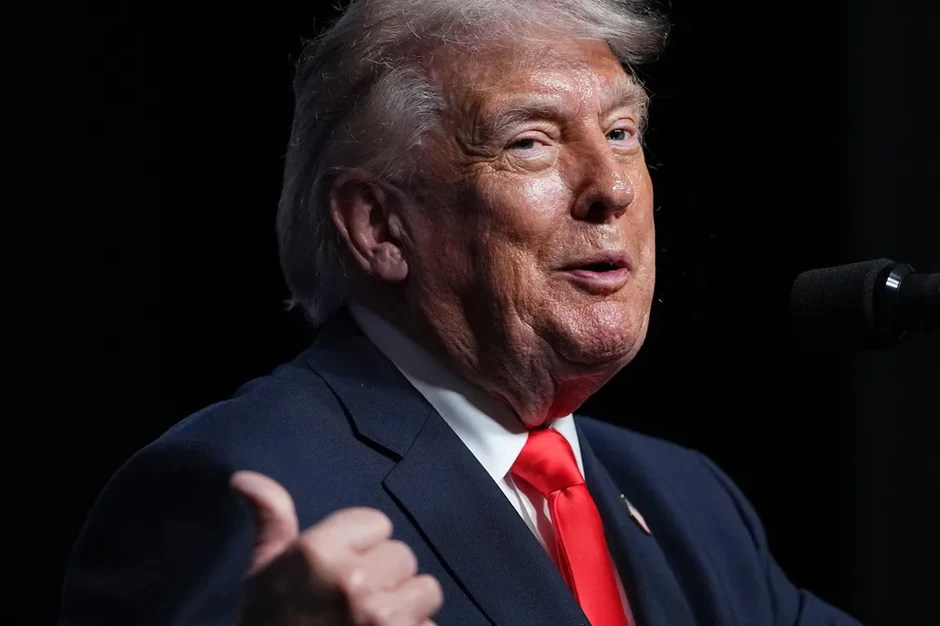 Tổng thống Trump cảnh báo có thể nối lại tấn công Iran Tổng thống Trump cảnh báo có thể nối lại tấn công Iran