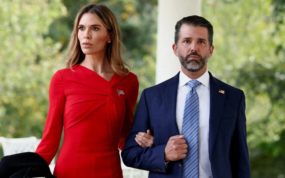 Tổng thống Trump có thể không dự đám cưới con trai vì xung đột ở Iran Tổng thống Trump có thể không dự đám cưới con trai vì xung đột ở Iran