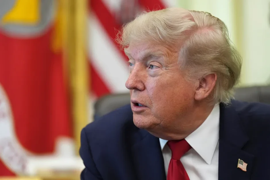 Tổng thống Trump công khai thu nhập từ các dự án tiền số cá nhân Tổng thống Trump công khai thu nhập từ các dự án tiền số cá nhân