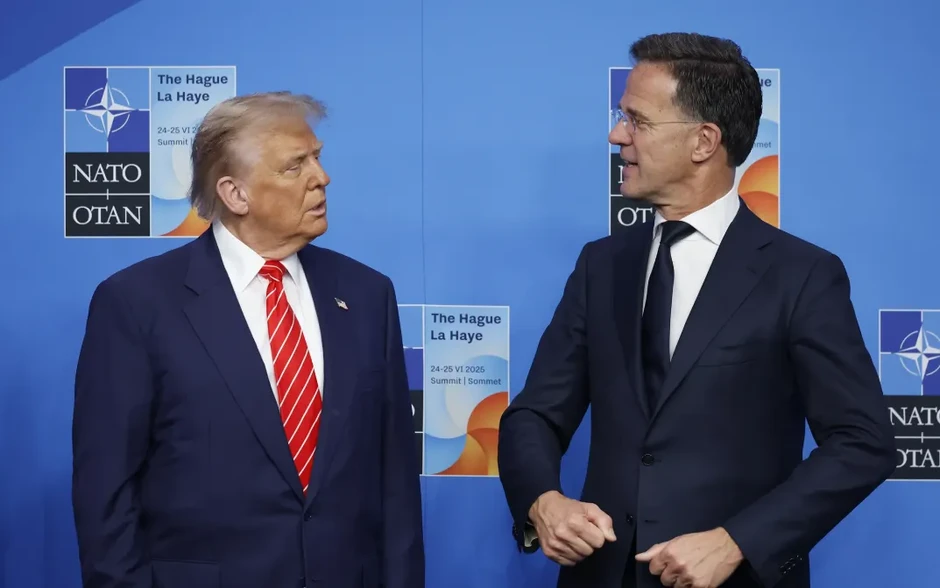 Tổng thống Trump gặp Tổng Thư ký NATO giữa lo ngại Mỹ rút khỏi liên minh Tổng thống Trump gặp Tổng Thư ký NATO giữa lo ngại Mỹ rút khỏi liên minh