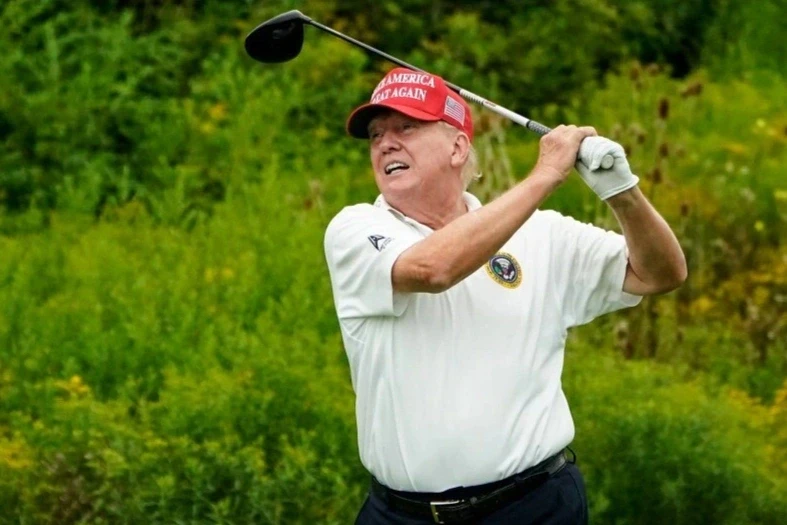 Tổng thống Trump khẳng định sức khỏe hoàn hảo ở tuổi 80 Tổng thống Trump khẳng định sức khỏe hoàn hảo ở tuổi 80