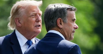 Tổng thống Trump lên tiếng về chuyến thăm bí mật của giám đốc CIA tới Nga