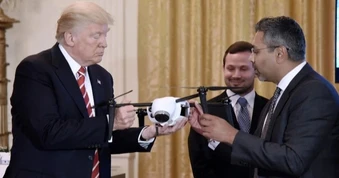 Tổng thống Trump lệnh áp thuế tới 100% với UAV nhập khẩu