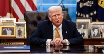 Tổng thống Trump: Mỹ kiểm soát hoàn toàn Hormuz, Iran tổn thất nặng nề