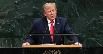 Tổng thống Trump nêu 2 lựa chọn cho Iran, Tehran siết điều kiện ngừng chiến