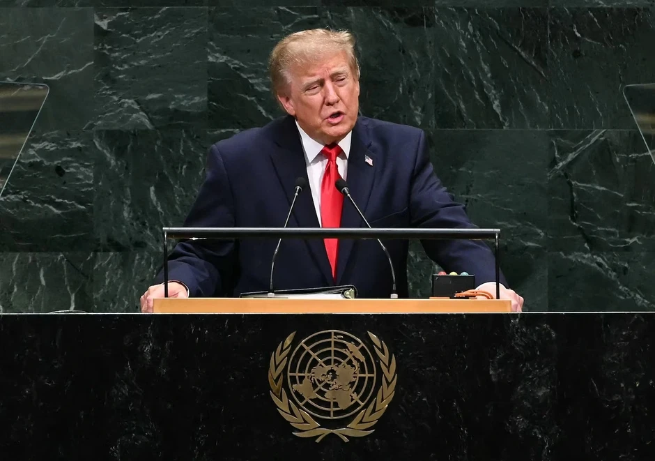 Tổng thống Trump nêu 2 lựa chọn cho Iran, Tehran siết điều kiện ngừng chiến Tổng thống Trump nêu 2 lựa chọn cho Iran, Tehran siết điều kiện ngừng chiến