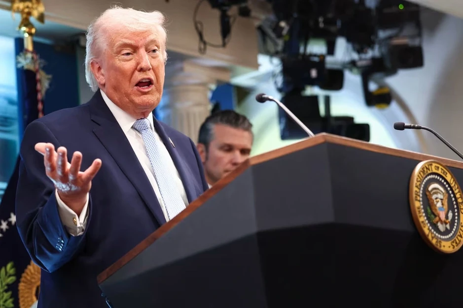 Tổng thống Trump nêu điều kiện tiên quyết chấm dứt xung đột với Iran Tổng thống Trump nêu điều kiện tiên quyết chấm dứt xung đột với Iran