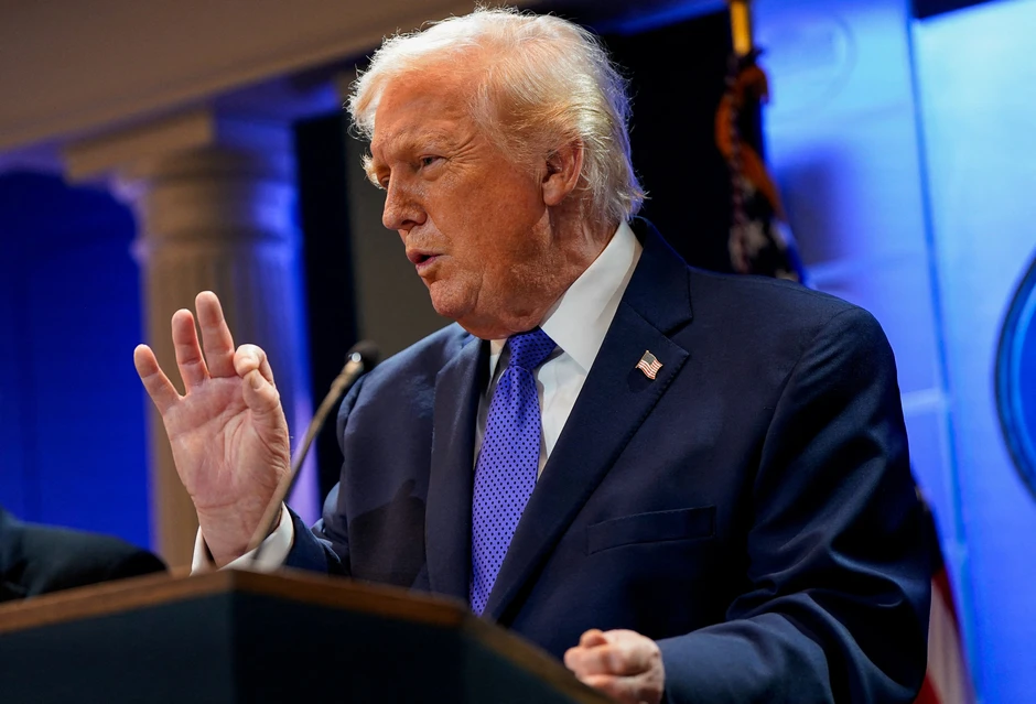 Tổng thống Trump nêu loạt đề xuất mới với Iran sau lệnh ngừng bắn Tổng thống Trump nêu loạt đề xuất mới với Iran sau lệnh ngừng bắn