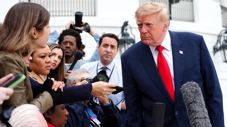 Tổng thống Trump nêu lý do hủy buổi phát trực tiếp xử bắn Tổng thống Trump nêu lý do hủy buổi phát trực tiếp xử bắn