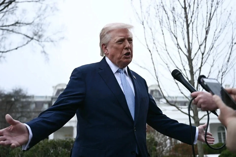 Tổng thống Trump nhắn nhủ đồng minh: Hãy tự đến Hormuz lấy dầu Tổng thống Trump nhắn nhủ đồng minh: Hãy tự đến Hormuz lấy dầu