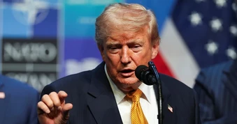 Tổng thống Trump nối lại đàm phán với Iran sau lệnh hủy tấn công phút chót
