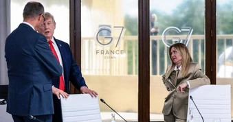 Tổng thống Trump "lời qua tiếng lại" gay gắt với Thủ tướng Italy
