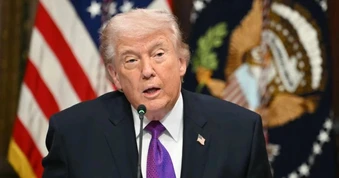 Tổng thống Trump ra tối hậu thư với Iran, cảnh báo “nhiều bom” sẽ phát nổ