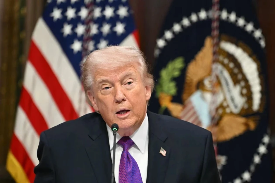Tổng thống Trump ra tối hậu thư với Iran, cảnh báo “nhiều bom” sẽ phát nổ Tổng thống Trump ra tối hậu thư với Iran, cảnh báo “nhiều bom” sẽ phát nổ