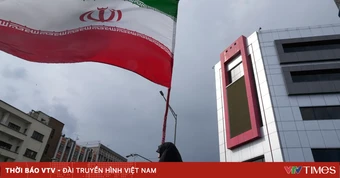 Tổng thống Trump tạm dừng kế hoạch nối lại tấn công Iran