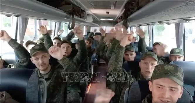 Tổng thống Trump thông báo hai tin quan trọng về xung đột Nga - Ukraine Tổng thống Trump thông báo hai tin quan trọng về xung đột Nga - Ukraine