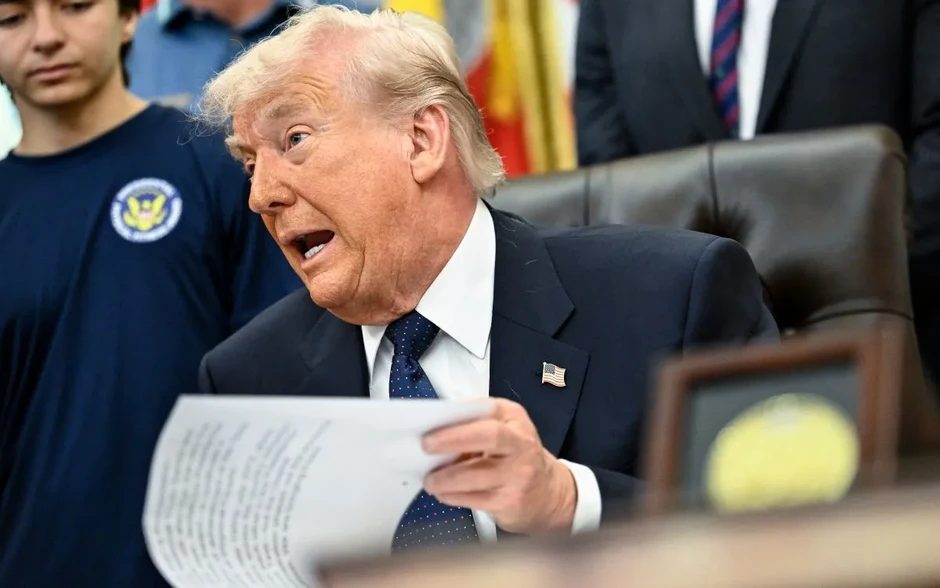 Tổng thống Trump tiết lộ thời gian tập thể dục mỗi ngày Tổng thống Trump tiết lộ thời gian tập thể dục mỗi ngày