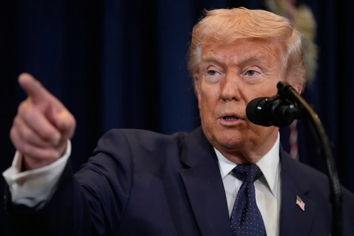Tổng thống Trump tuyên bố cuộc chiến với Iran 'sẽ sớm kết thúc' Tổng thống Trump tuyên bố cuộc chiến với Iran 'sẽ sớm kết thúc'