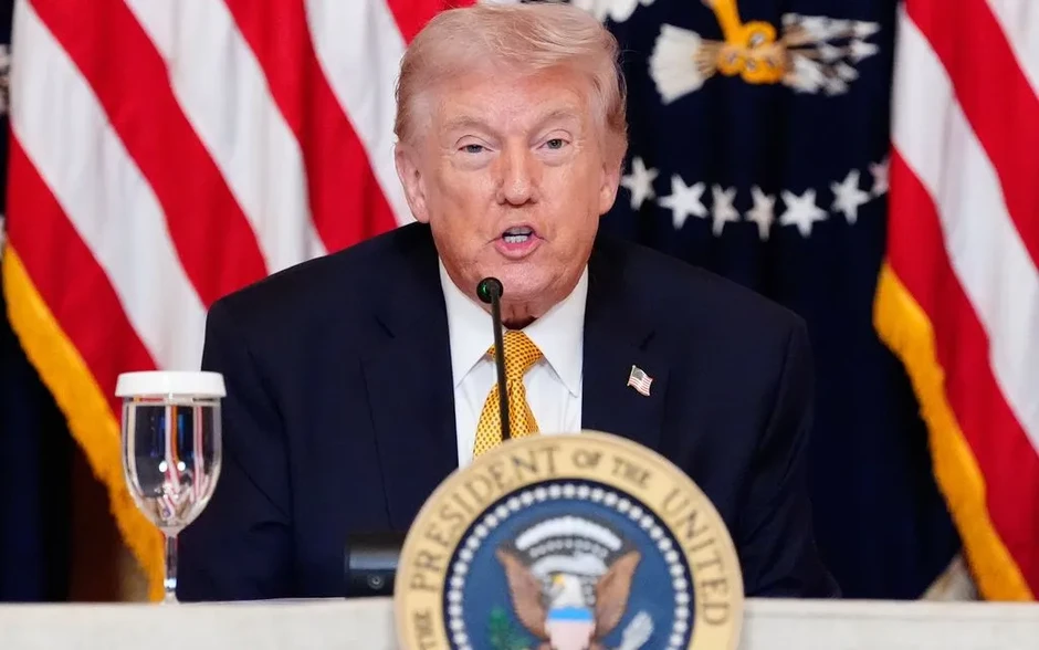 Tổng thống Trump tuyên bố Mỹ đã phá hủy hệ thống phòng không của Iran Tổng thống Trump tuyên bố Mỹ đã phá hủy hệ thống phòng không của Iran