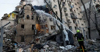 Tổng thống Ukraine hành động khẩn sau “mưa hỏa lực” Nga