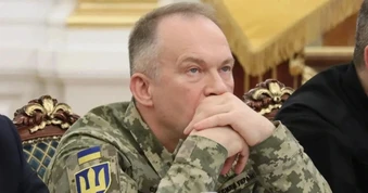 Tổng thống Ukraine thay Tổng tư lệnh quân đội sau "tối hậu thư"
