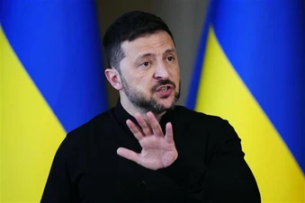 Tổng thống Zelensky bất ngờ thay đổi ưu tiên về Crimea