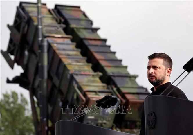 Tổng thống Zelensky nêu điều kiện tiếp cận kho vũ khí dành cho xuất khẩu của Ukraine Tổng thống Zelensky nêu điều kiện tiếp cận kho vũ khí dành cho xuất khẩu của Ukraine
