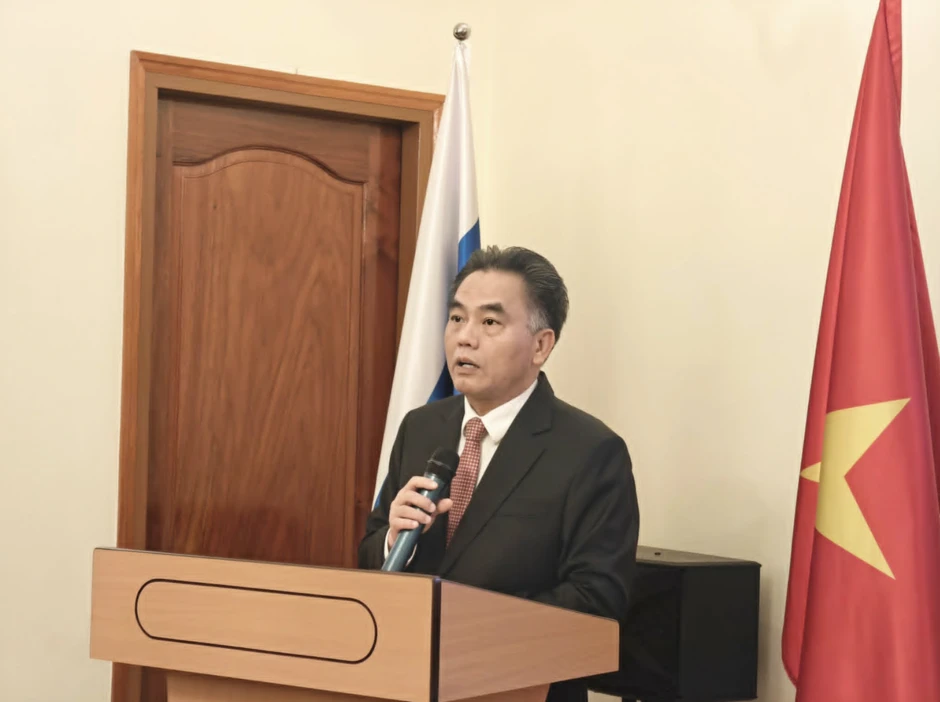 TPHCM có quan hệ kết nghĩa với 9 địa phương Nga TPHCM có quan hệ kết nghĩa với 9 địa phương Nga