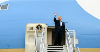 Trở về từ Trung Quốc, ông Trump đứng trước câu hỏi lớn về Iran
