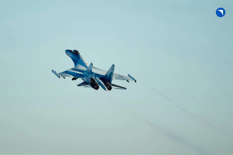 Trực thăng Mi - 8 của Nga bị bắn hạ do hỏa lực thân thiện từ Su - 35 Trực thăng Mi - 8 của Nga bị bắn hạ do hỏa lực thân thiện từ Su - 35
