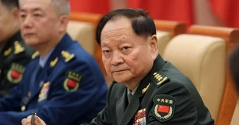 Trung Quốc cách chức hai cựu tướng hàng đầu khỏi Quân ủy Trung ương