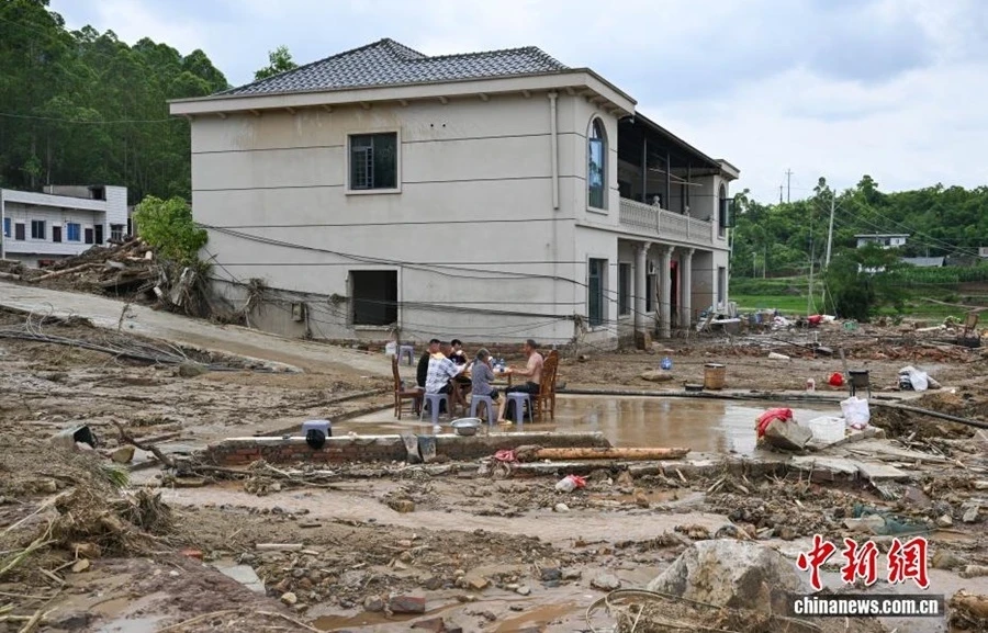Trung Quốc cảnh báo nguy cơ lũ lụt gia tăng ở miền Nam