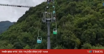 Trung Quốc: Cáp treo giúp học sinh miền núi đến trường dễ dàng