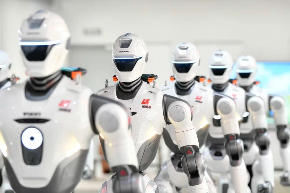 Trung Quốc chỉ trích Mỹ về lệnh cấm nhập khẩu robot hình người Trung Quốc chỉ trích Mỹ về lệnh cấm nhập khẩu robot hình người