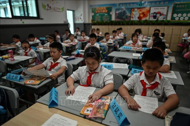 Trung Quốc: Đổi mới mô hình giảng dạy khoa học trong nhà trường Trung Quốc: Đổi mới mô hình giảng dạy khoa học trong nhà trường