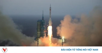 Trung Quốc lần đầu thu hồi thành công tên lửa tái sử dụng Trường Chinh-10B